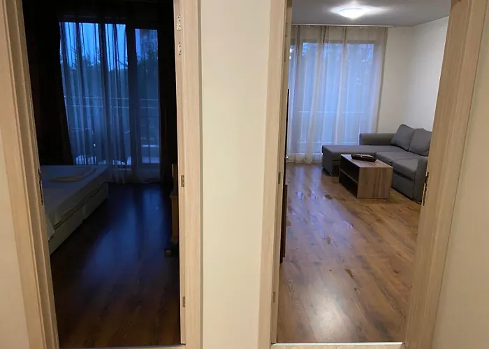 Diamond 2 * Burgas City