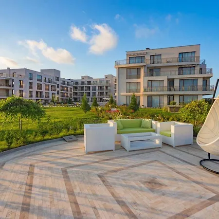 Diamond 2 * Burgas City